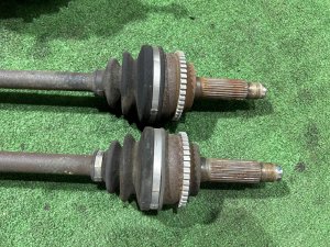 差速器 с приводами G/R=4.111 SUBARU LEGACY LANCASTER OEM 27011AA343 28421AE061 28421AE051 BHE BH9 BH5 BE5 BE9 BEE 2001 EZ30 AT