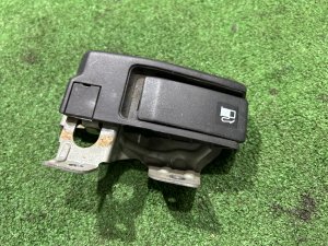 คันโยกเปิดฝาถังน้ำมัน 57340AE020 SUBARU LEGACY LANCASTER