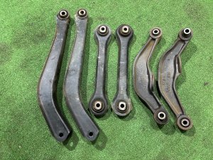 リアアーム SUBARU LEGACY LANCASTER OEM 20250AE010 20250AE000 20250AE020 20250AE040 BHE BH9 2001 EZ30 AT