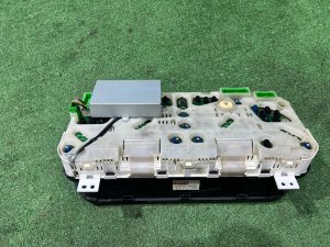 仪表盘 Оптитрон SUBARU LEGACY LANCASTER OEM 85020AE210 85040AE240 85015AE080 BHE 2001 EZ30 AT
