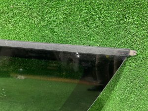 Right rear quarter glass целый молдинг SUBARU LEGACY LANCASTER OEM 65210AE250NB BHE 2001