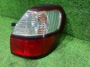 ไฟท้ายขวา SUBARU LEGACY LANCASTER OEM 84201AE081 BHE BH9 2001
