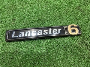 โลโก้ LANCASTER SUBARU LEGACY LANCASTER OEM 93073AE650 BHE BH9 2001 SILVER/GREY 1U2