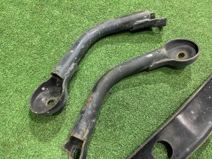 ค้ำคานหลัง SUBARU LEGACY LANCASTER OEM 20157AE050 20157AE060 20157AE000 BHE 2001 EZ30 AT