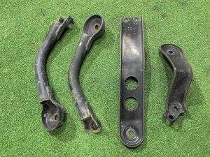 ค้ำคานหลัง SUBARU LEGACY LANCASTER OEM 20157AE050 20157AE060 20157AE000 BHE 2001 EZ30 AT