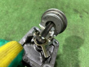 Variable geometry turbo valve SUBARU LEGACY LANCASTER OEM 14130AA030 BHE 2001 EZ30 AT
