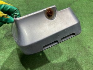 左フロントマッドガード SUBARU LEGACY LANCASTER OEM 1234567 BHE 2001 SILVER/GREY 1U2