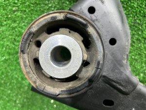 Travesaño trasero SUBARU FORESTER OEM 20152SC010 SH5 2007 EJ205 MT5