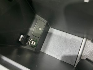 グローブボックス・アームレスト SUBARU FORESTER OEM 92114SC000JC 92132SC040JC SH5 2007 GREY 61K