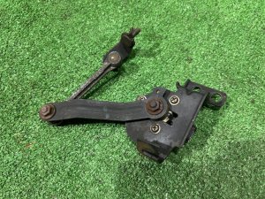 เซ็นเซอร์ปรับระดับไฟหน้า (ด้านหน้า) SUBARU FORESTER OEM 84021AG000 SH5 2007