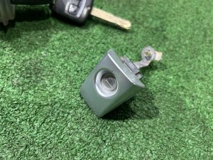 点火锁 Комплект замков SUBARU FORESTER OEM 57491FG040 SH5 2007 GREY 61K