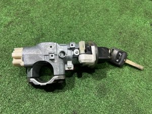 点火锁 Комплект замков SUBARU FORESTER OEM 57491FG040 SH5 2007 GREY 61K