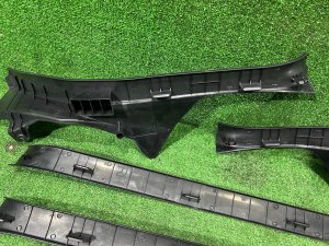 คิ้วชายบันได SUBARU FORESTER OEM 94060FG040JC 94060FG050JC 94061YC000JC 94061YC010JC SH5 2007 GREY 61K