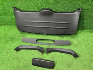 バックドアトリム SUBARU FORESTER OEM 94320SC010JC 94310SC000JC SH5 2007 GREY 61K