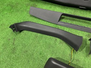 バックドアトリム SUBARU FORESTER OEM 94320SC010JC 94310SC000JC SH5 2007 GREY 61K