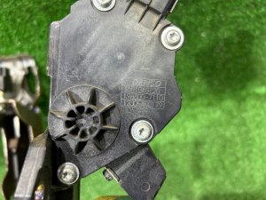 踏板 5МТ SUBARU FORESTER OEM 36010AG120 36012SC060 36015AG100 SH5 2007 GREY 61K