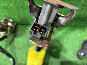 踏板 5МТ SUBARU FORESTER OEM 36010AG120 36012SC060 36015AG100 SH5 2007 GREY 61K