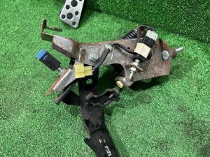 踏板 5МТ SUBARU FORESTER OEM 36010AG120 36012SC060 36015AG100 SH5 2007 GREY 61K