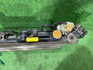 Engine radiator SUBARU FORESTER OEM 45119FG010 SH5 2007 EJ205 MT5