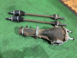 เฟืองท้าย с приводами 4.444 SUBARU FORESTER OEM 27011AB180 SH5 2007 EJ205 MT5