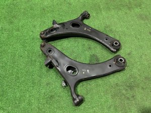 Front control arms SUBARU FORESTER OEM 20202SC000 20202SC010 SH5 2007 EJ205 MT5