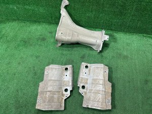 แผ่นกันความร้อนท่อไอเสีย SUBARU FORESTER OEM 59024FG010 59024FG000 59024AG013 SH5 2007 EJ205 MT5