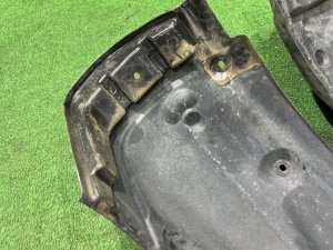 右后轮内衬 SUBARU FORESTER OEM 59122SC040 SH5 2007 GREY 61K