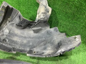 右后轮内衬 SUBARU FORESTER OEM 59122SC040 SH5 2007 GREY 61K