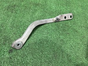 ขายึดอินเตอร์คูลเลอร์ 21885AA260 SUBARU FORESTER