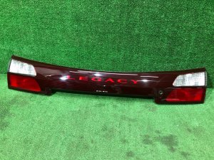 ไฟท้ายบนฝาท้าย 84251AE060 SUBARU LEGACY LANCASTER