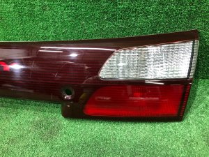 Tailgate tail light SUBARU LEGACY LANCASTER OEM 84251AE060 BHE 2002
