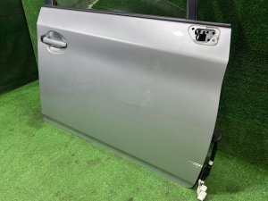 Right front door TOYOTA PRIUS OEM 67001-47070 ZVW30 2012 SILVER 1F7