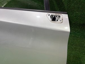Right front door TOYOTA PRIUS OEM 67001-47070 ZVW30 2012 SILVER 1F7