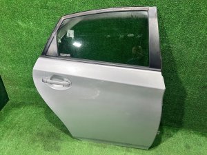 ประตูหลังขวา 67003-47080 TOYOTA PRIUS