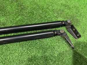 Amortiguadores del portón del maletero SUBARU LEGACY LANCASTER OEM 63260AE020 63260AE030 BHE 2002 SILVER/GREY 1U2