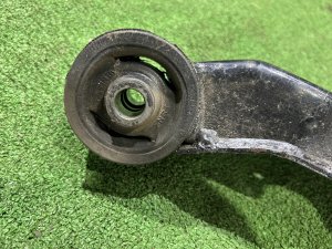 Apoio do diferencial SUBARU LEGACY LANCASTER OEM 41310AE020 BHE BH9 BH5 BE5 BE9 BEE 2002 EZ30 AT
