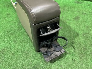 手套箱与扶手 КОЖА SUBARU LEGACY LANCASTER OEM 92111AE010AD BHE BH9 BH5 2002 SILVER/GREY 1U2