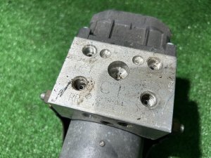 Блок abs SUBARU LEGACY LANCASTER OEM 27539AE060 BHE 2002 EZ30 AT