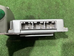ミッションコンピューター SUBARU LEGACY LANCASTER OEM 31711AF750 BHE 2002 EZ30 AT