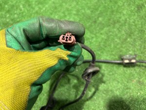 Right front ABS sensor SUBARU LEGACY LANCASTER OEM 27540AE020 BHE BH9 2002 EZ30 AT