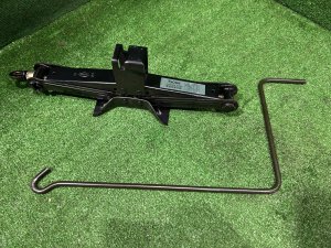 แม่แรง высокий 97030AC061 SUBARU LEGACY LANCASTER