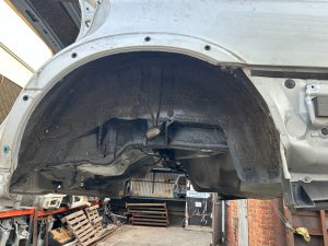 车身后段 Rear Cut SUBARU LEGACY LANCASTER OEM 51410AE160 51410AE170 52122AE100 BHE 2002 SILVER/GREY 1U2