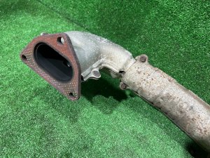 触媒 SUBARU LEGACY LANCASTER OEM 44101AE040 44101AE050 BHE 2002 EZ30 AT
