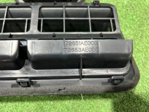 ช่องระบายอากาศตัวถัง SUBARU LEGACY LANCASTER OEM 72651AE000 72651AE010 BHE 2002 SILVER/GREY 1U2