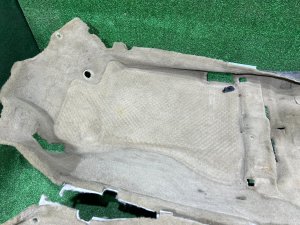 พรมปูพื้นห้องโดยสาร SUBARU LEGACY LANCASTER OEM 95011AE051GG BHE BH9 BH5 2002 SILVER/GREY 1U2
