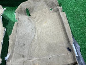 พรมปูพื้นห้องโดยสาร SUBARU LEGACY LANCASTER OEM 95011AE051GG BHE BH9 BH5 2002 SILVER/GREY 1U2