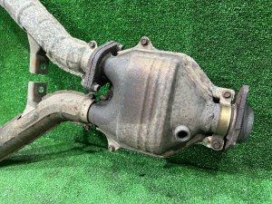 Выпускной коллектор БЕЗ КАТАЛИЗАТОРА !!! SUBARU LEGACY LANCASTER OEM 44101AE050 BHE BEE 2002 EZ30 AT
