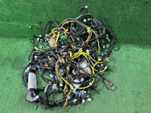 ชุดสายไฟ SUBARU LEGACY LANCASTER OEM 81200AE770 81401AE905 81501AE700 BHE 2002 EZ30 AT