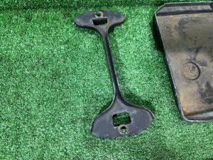电瓶支架 SUBARU LEGACY LANCASTER OEM 82182AA040 82161AA040 82122AA011 BHE BH9 BH5 BE5 BE9 BEE 2002