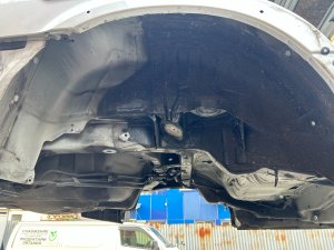 Aleta trasera derecha SUBARU LEGACY LANCASTER OEM 51472AE220 BHE 2002 SILVER/GREY 1U2